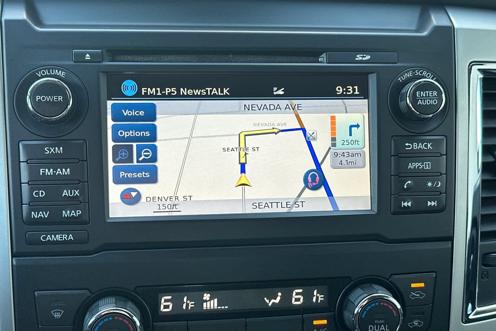 Used 2017 Nissan Titan SL AWD/4WD image 18
