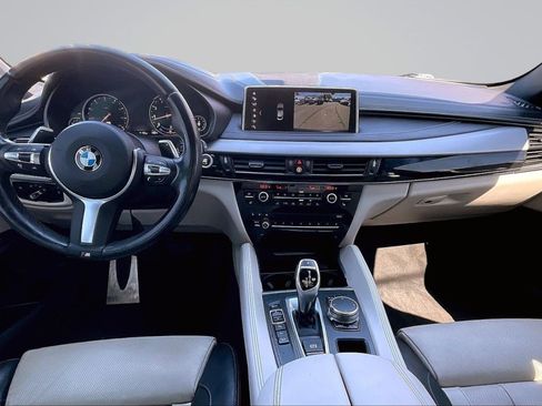 Used 2019 BMW X6 xDrive50i w/ M Sport Package image 16