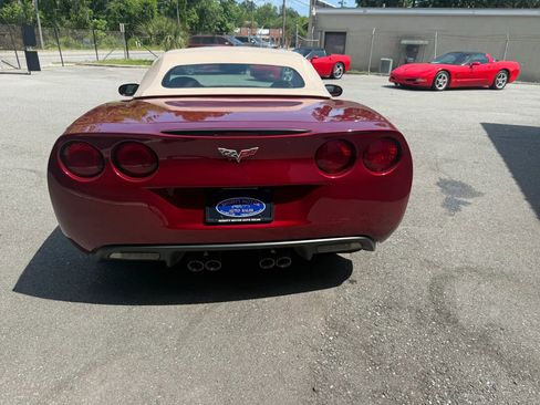 Used 2006 Chevrolet Corvette Convertible w/ Preferred Equipment Group RWD image 4