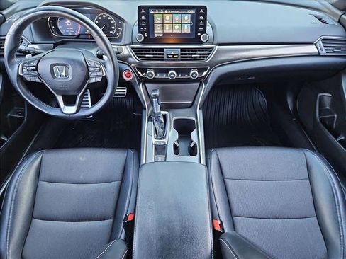 Used 2018 Honda Accord Sport image 16