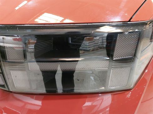 Used 2024 Hyundai Santa Fe Limited image 33