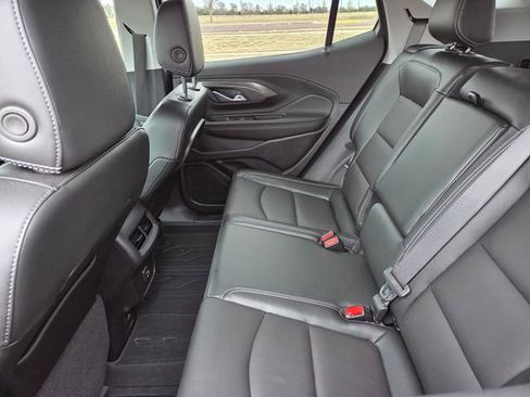Used 2024 GMC Terrain SLT w/ Infotainment Package II AWD/4WD image 52