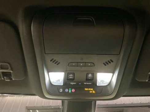 Used 2022 Chevrolet Blazer RS w/ Enhanced Convenience Package image 24