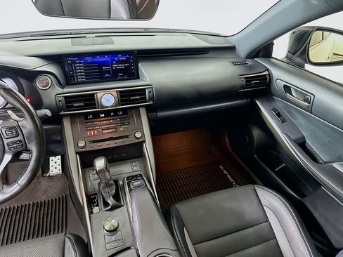 Used 2020 Lexus IS 300 F Sport w/ Blackline Edition RWD image 20