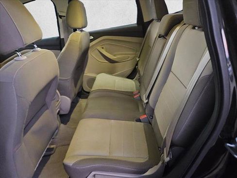 Used 2015 Ford Escape SE image 19