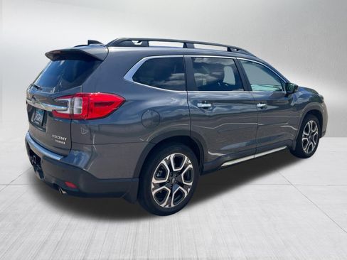 Used 2024 Subaru Ascent Touring w/ Popular Package #2 AWD/4WD image 6