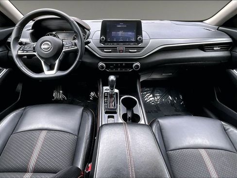 Used 2024 Nissan Altima 2.5 SR AWD/4WD image 17