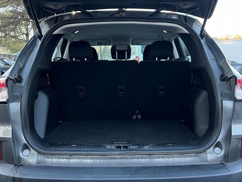 Used 2022 Ford Escape S image 13