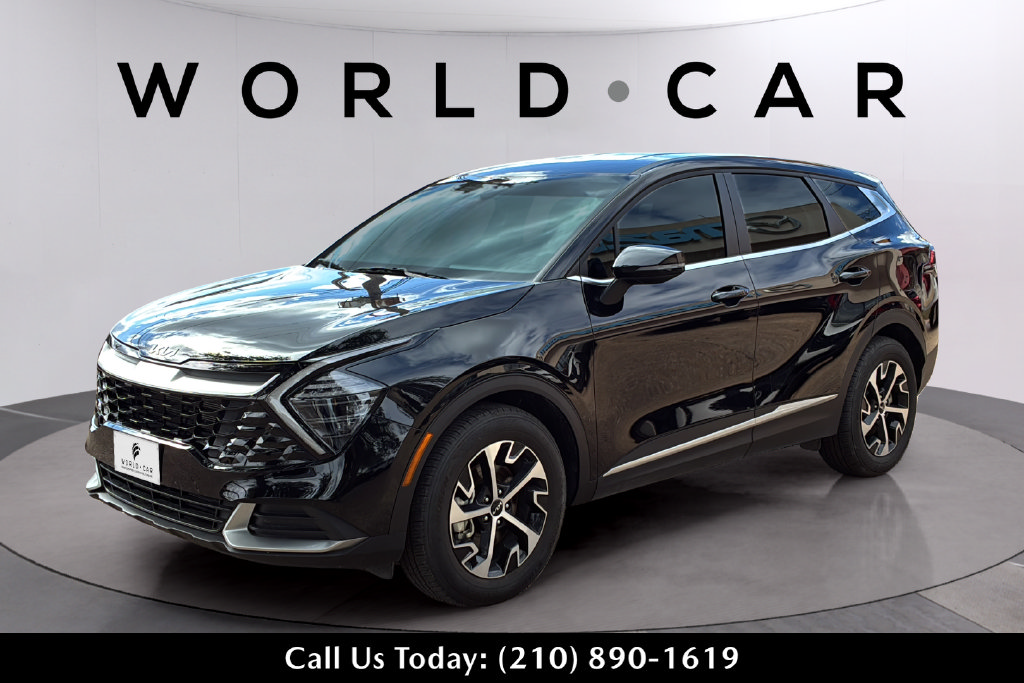 Used 2025 Kia Sportage EX FWD image 14