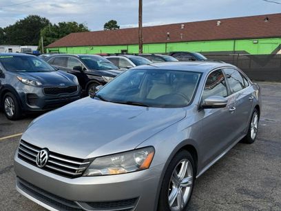 Used 2014 Volkswagen Passat 1.8T SE