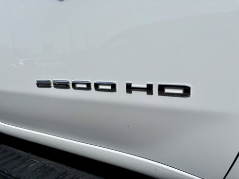 Used 2022 GMC Sierra 2500 Pro w/ Convenience Package AWD/4WD image 31