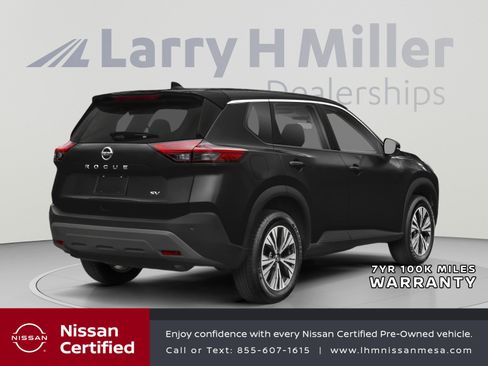 Certified 2022 Nissan Rogue SV w/ SV Premium Package FWD image 2