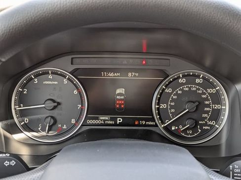 New 2026 Mitsubishi Outlander ES FWD image 24