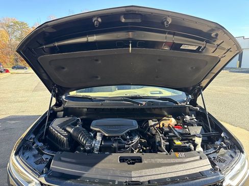 Certified 2023 Cadillac XT6 Sport w/ Platinum Package image 10