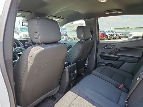 New 2026 GMC Canyon Elevation w/ Convenience Package image 11