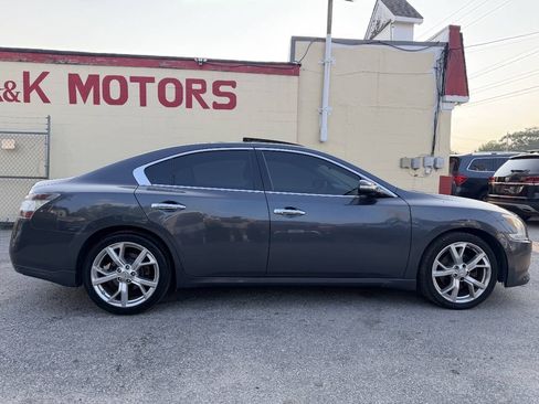 Used 2012 Nissan Maxima 3.5 SV w/ Premium Pkg FWD image 8