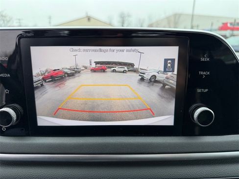 Used 2022 Hyundai Sonata SE image 18