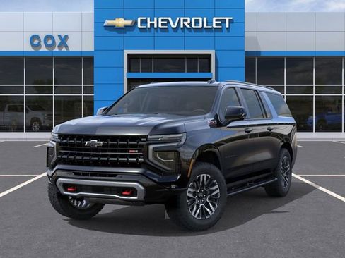 New 2026 Chevrolet Suburban Z71 image 6