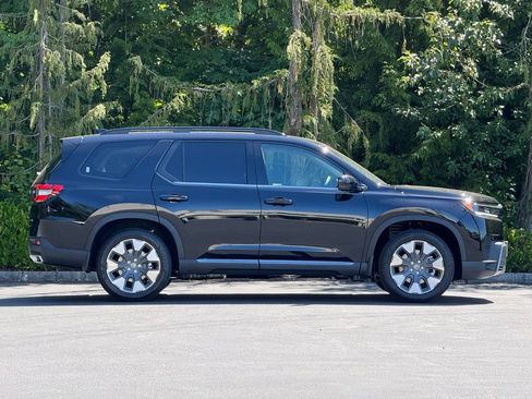Certified 2026 Honda Pilot Touring image 35