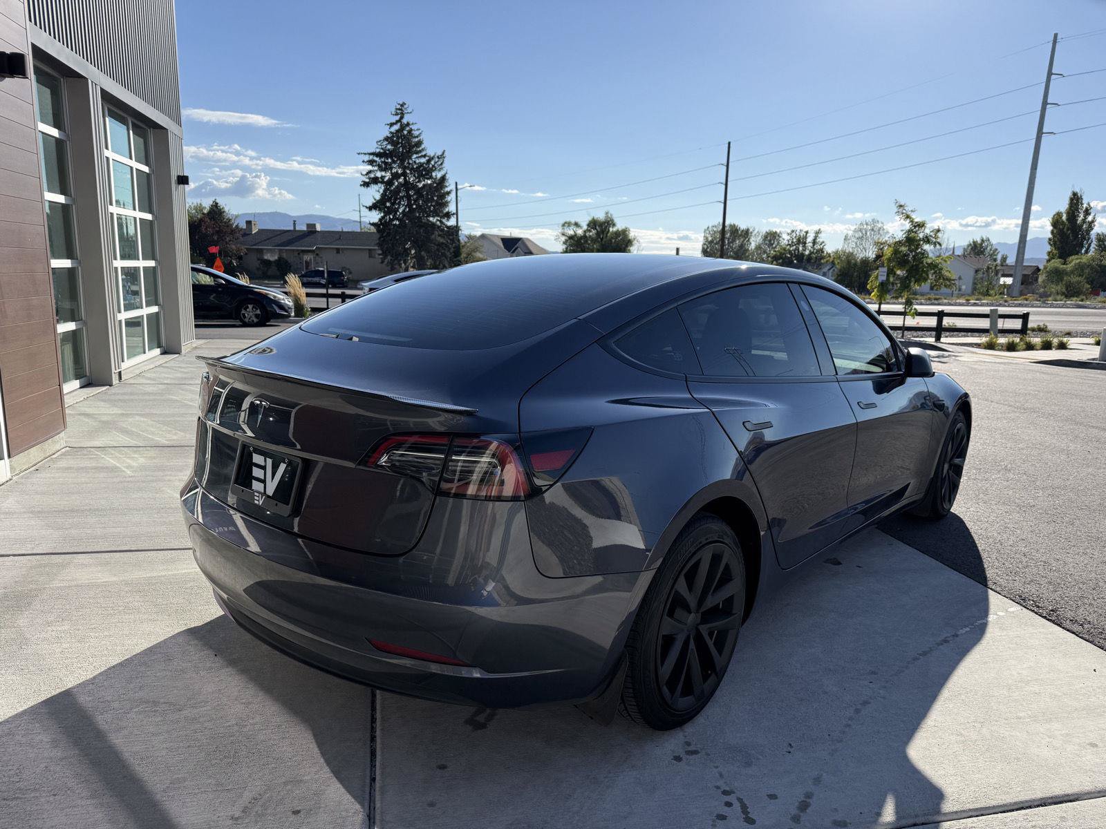 Used 2023 Tesla Model 3 Standard Range RWD image 8