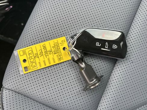 New 2026 Volkswagen Tiguan SE AWD/4WD image 28