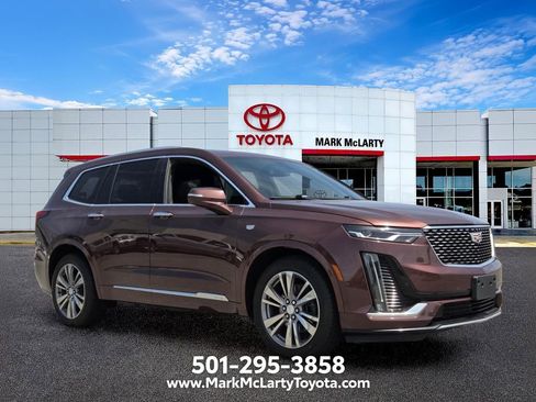 Used 2022 Cadillac XT6 Premium Luxury FWD image 7