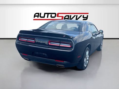 Used 2022 Dodge Challenger GT AWD/4WD image 7