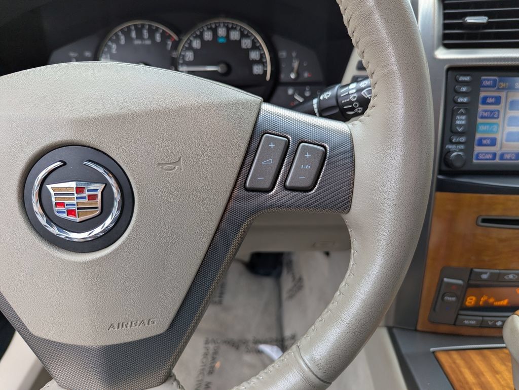 Used 2006 Cadillac XLR RWD image 18