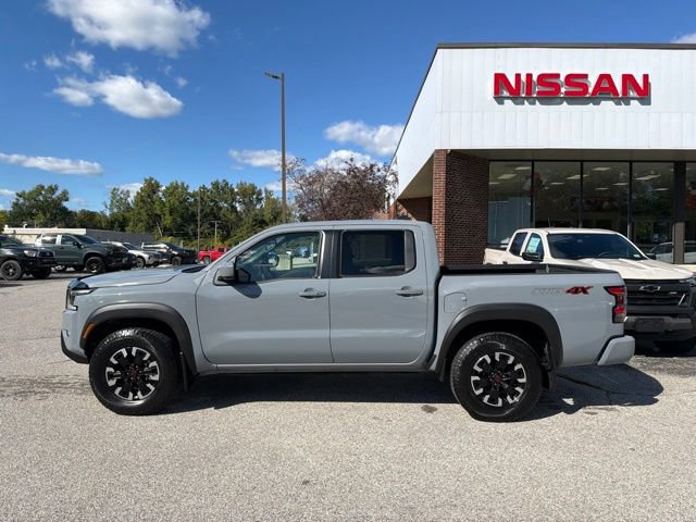 Used 2024 Nissan Frontier PRO-4X w/ Off-Road Protection Package AWD/4WD image 8