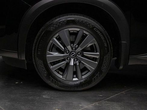 Used 2023 Nissan Pathfinder S w/ Cargo Package image 8