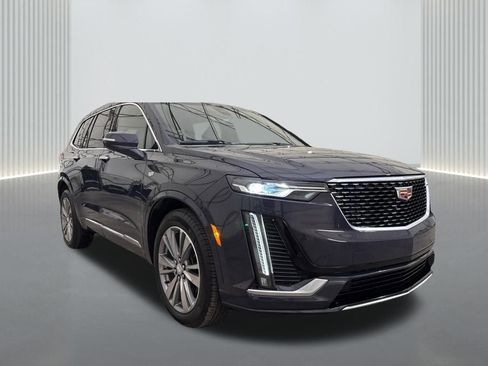 New 2025 Cadillac XT6 Premium Luxury image 3