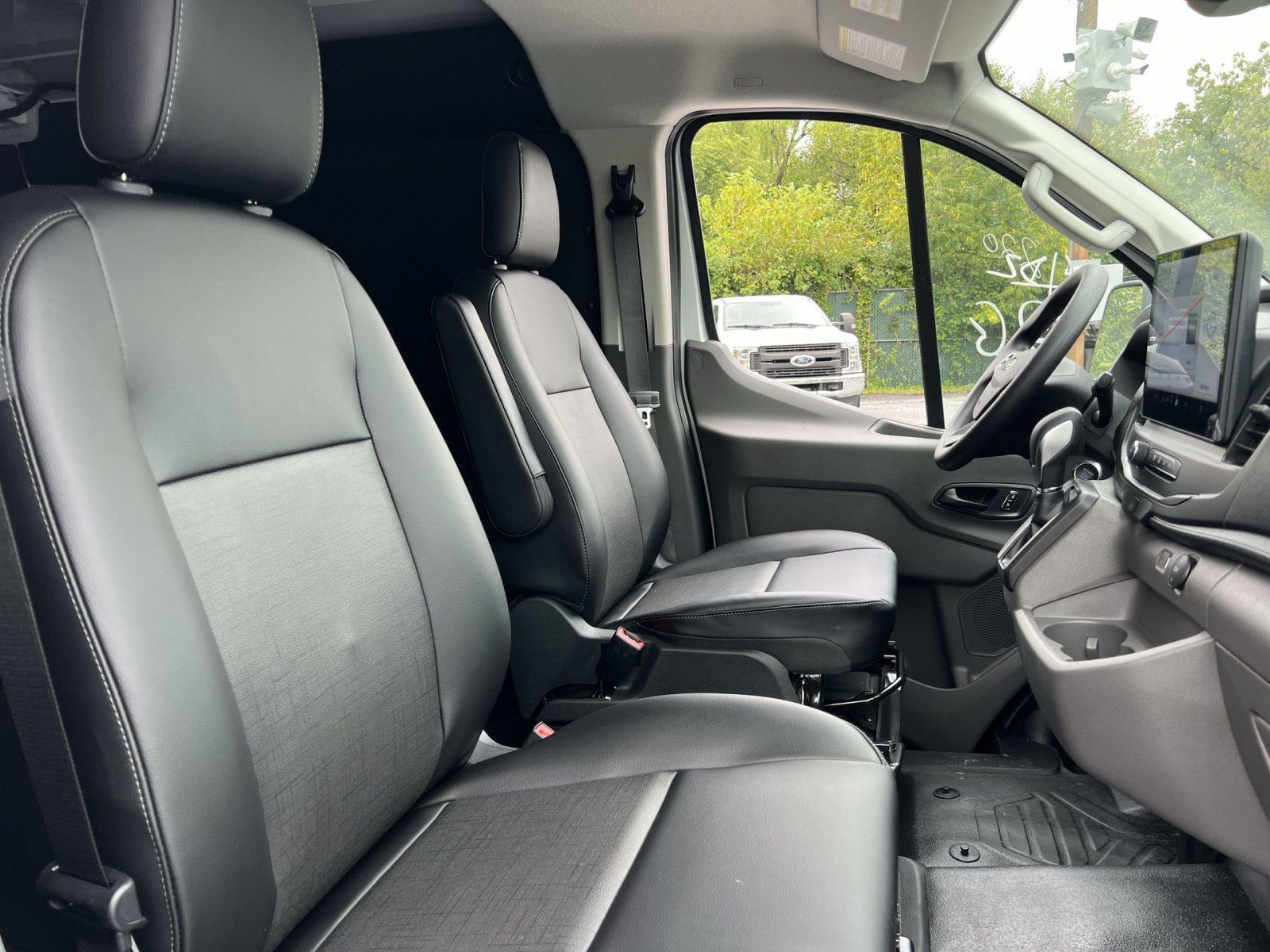 New 2027 Ford Transit 250 Low Roof w/ Load Area Protection Package RWD image 25