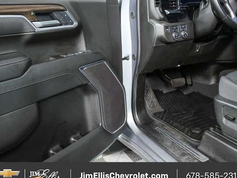 Certified 2025 Chevrolet Silverado 1500 LT AWD/4WD image 6