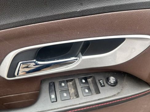 Used 2011 Chevrolet Equinox LTZ image 8