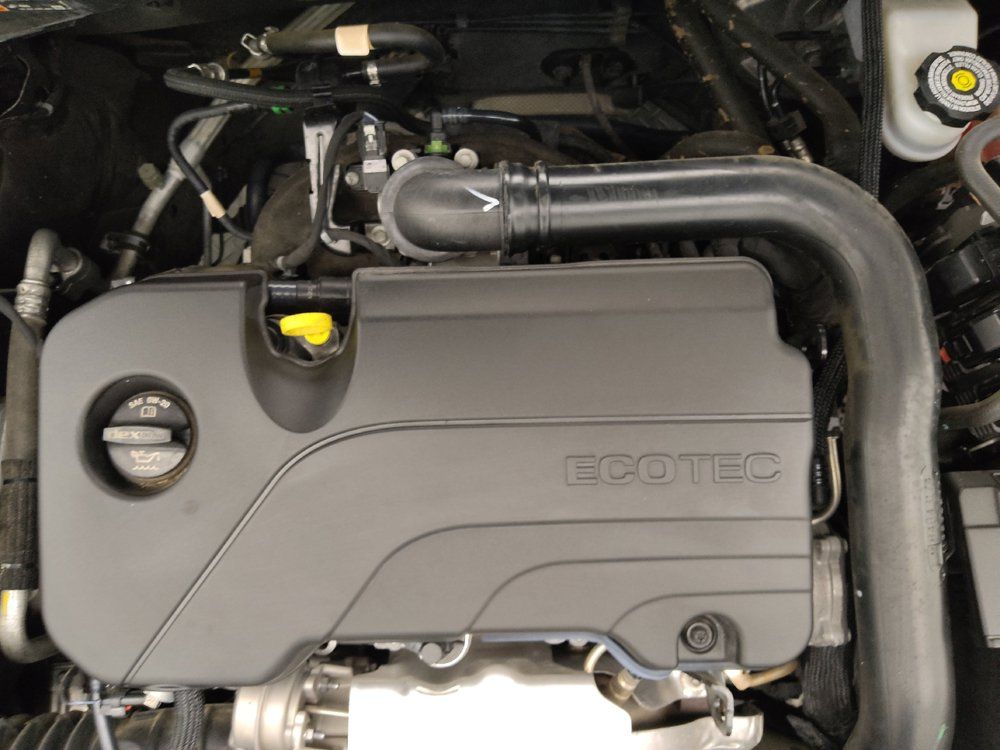 Used 2022 Chevrolet Malibu LT FWD image 30