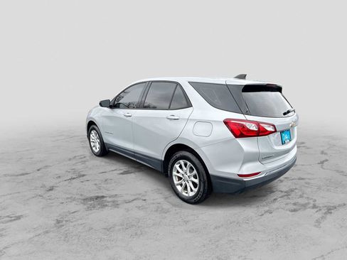 Used 2018 Chevrolet Equinox LS AWD/4WD image 6