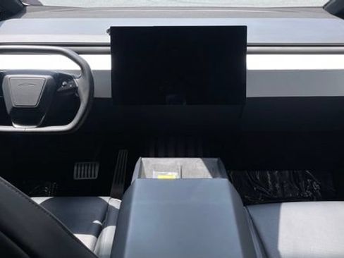 Used 2024 Tesla Cybertruck AWD Crew Cab image 16