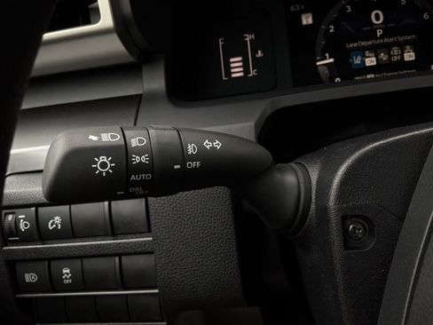 New 2026 Toyota Tacoma SR5 RWD image 31