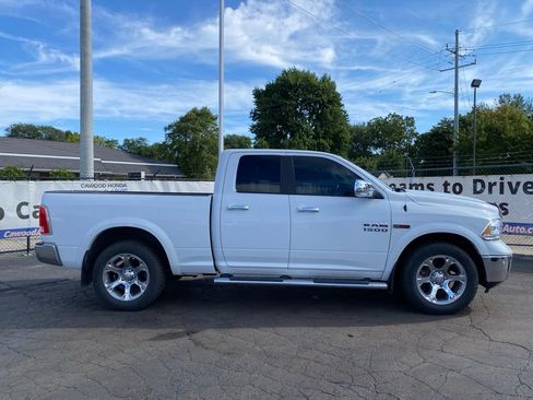 Used 2015 RAM 1500 Laramie w/ Convenience Group AWD/4WD image 2
