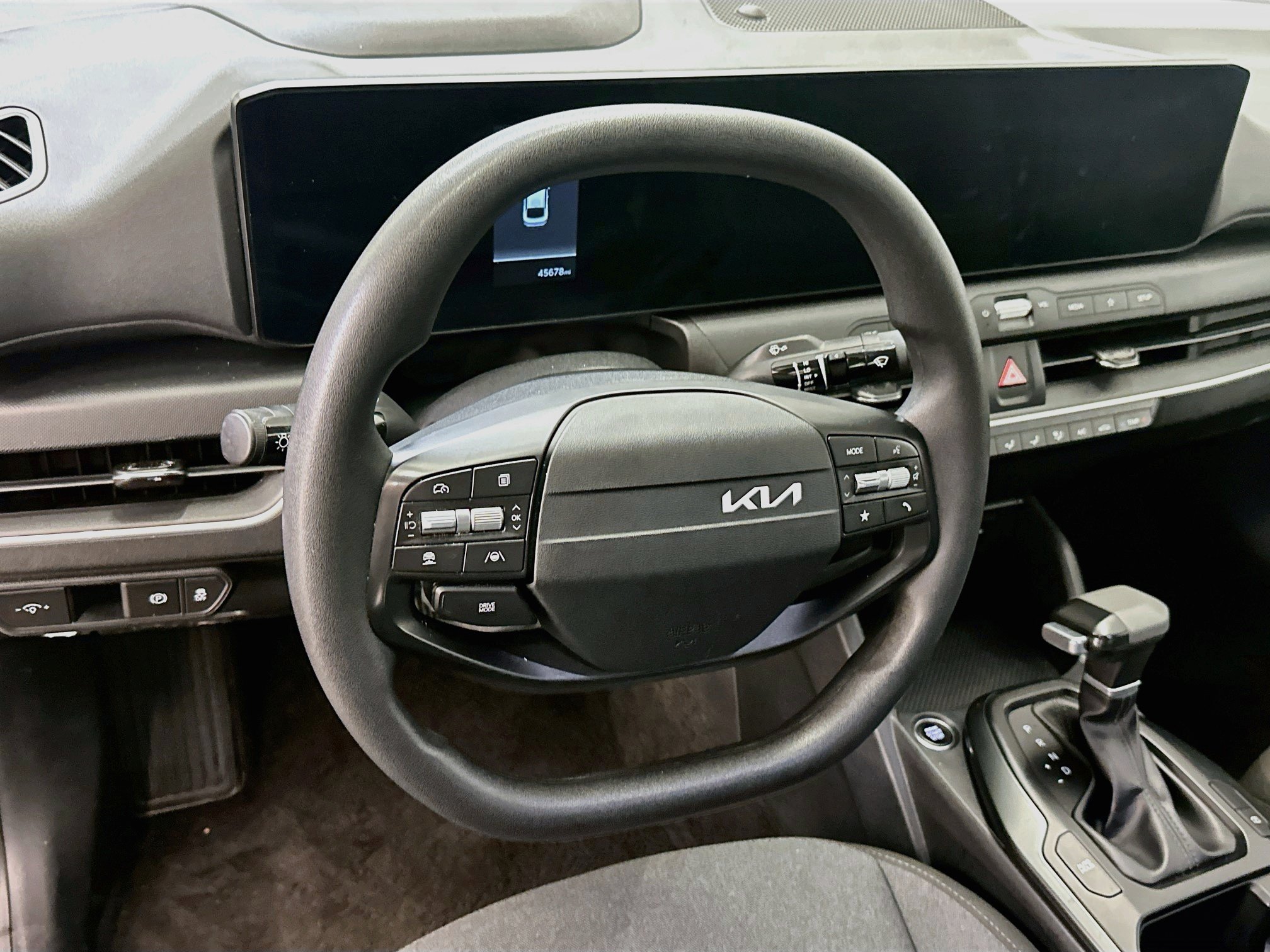 Used 2025 Kia K4 FWD image 18