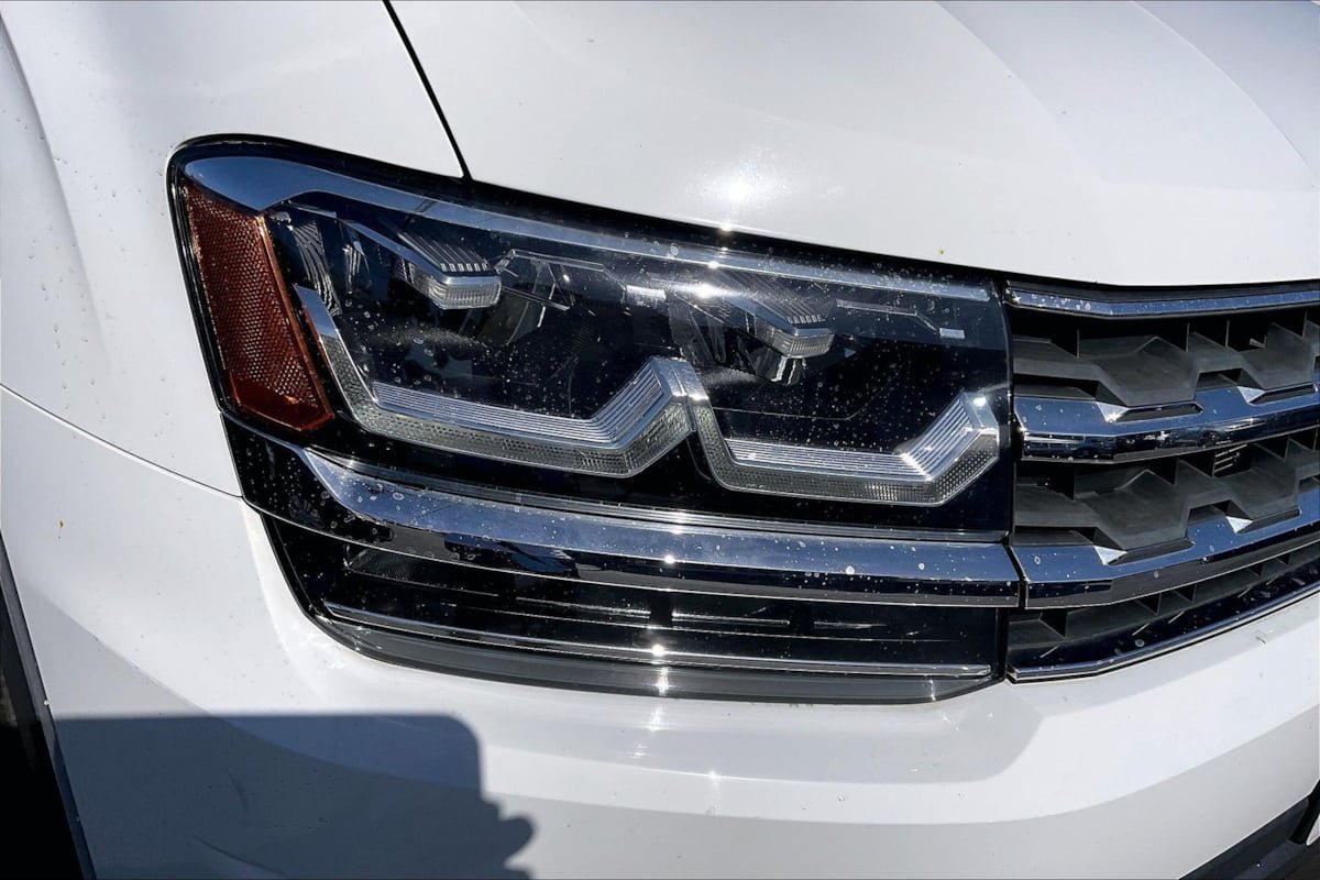 Used 2018 Volkswagen Atlas SE FWD image 30