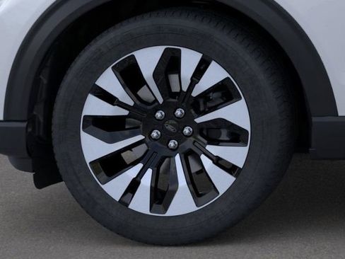 New 2026 Ford Explorer Platinum w/ LUX Leather Package image 19