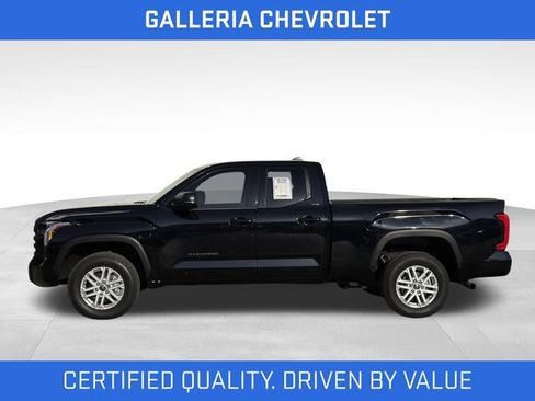 Used 2024 Toyota Tundra SR5 w/ SR5 Premium Package AWD/4WD image 4