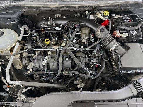 Used 2022 Ford Escape Titanium image 28