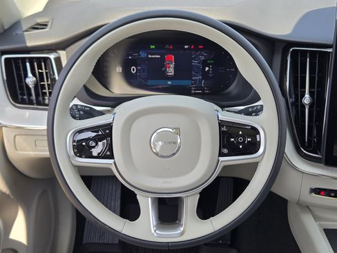 New 2026 Volvo XC60 T8 Ultra image 29