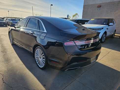 Used 2017 Lincoln MKZ Reserve image 6