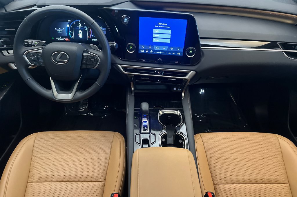 Certified 2025 Lexus RX 350 FWD w/ Accessory Package image 13