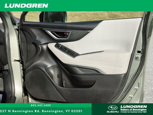 Used 2021 Subaru Forester AWD/4WD image 8
