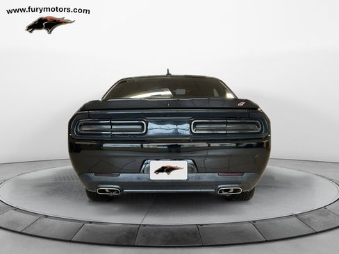 Used 2018 Dodge Challenger GT image 4
