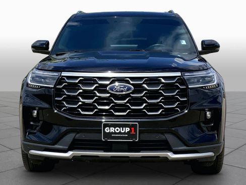 Used 2025 Ford Explorer Platinum w/ Ultimate Package AWD/4WD image 3